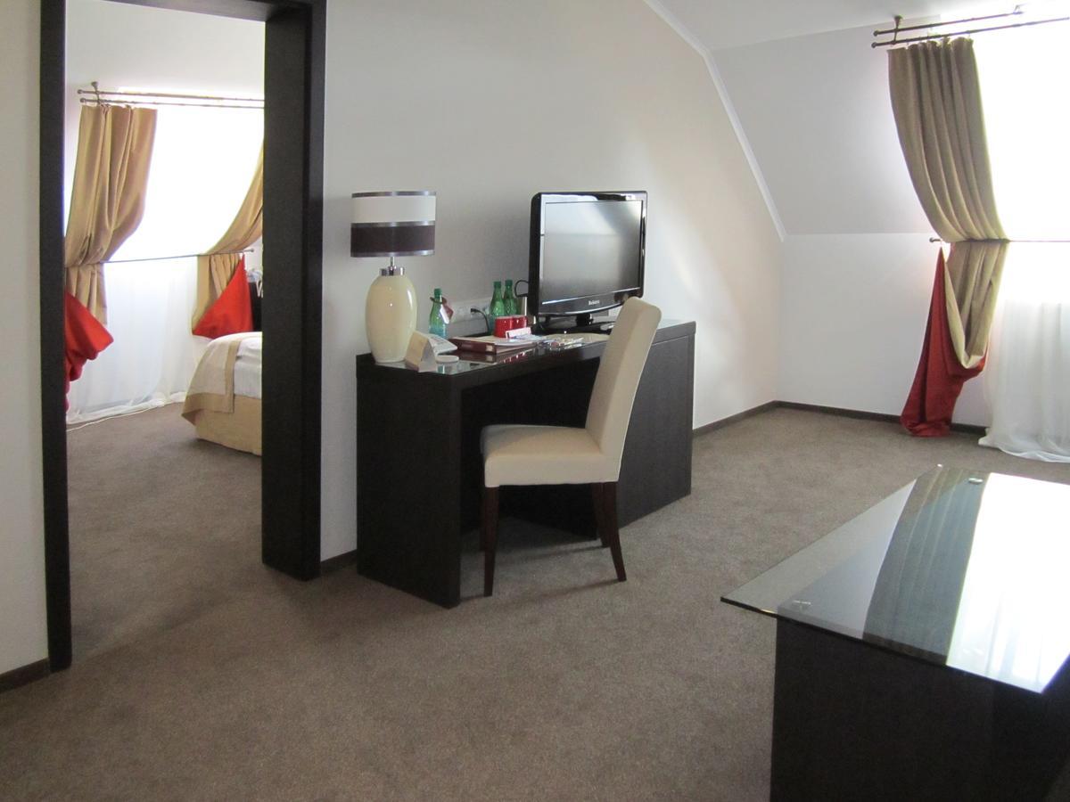 Optima Collection Kharkiv Hotel Eksteriør billede