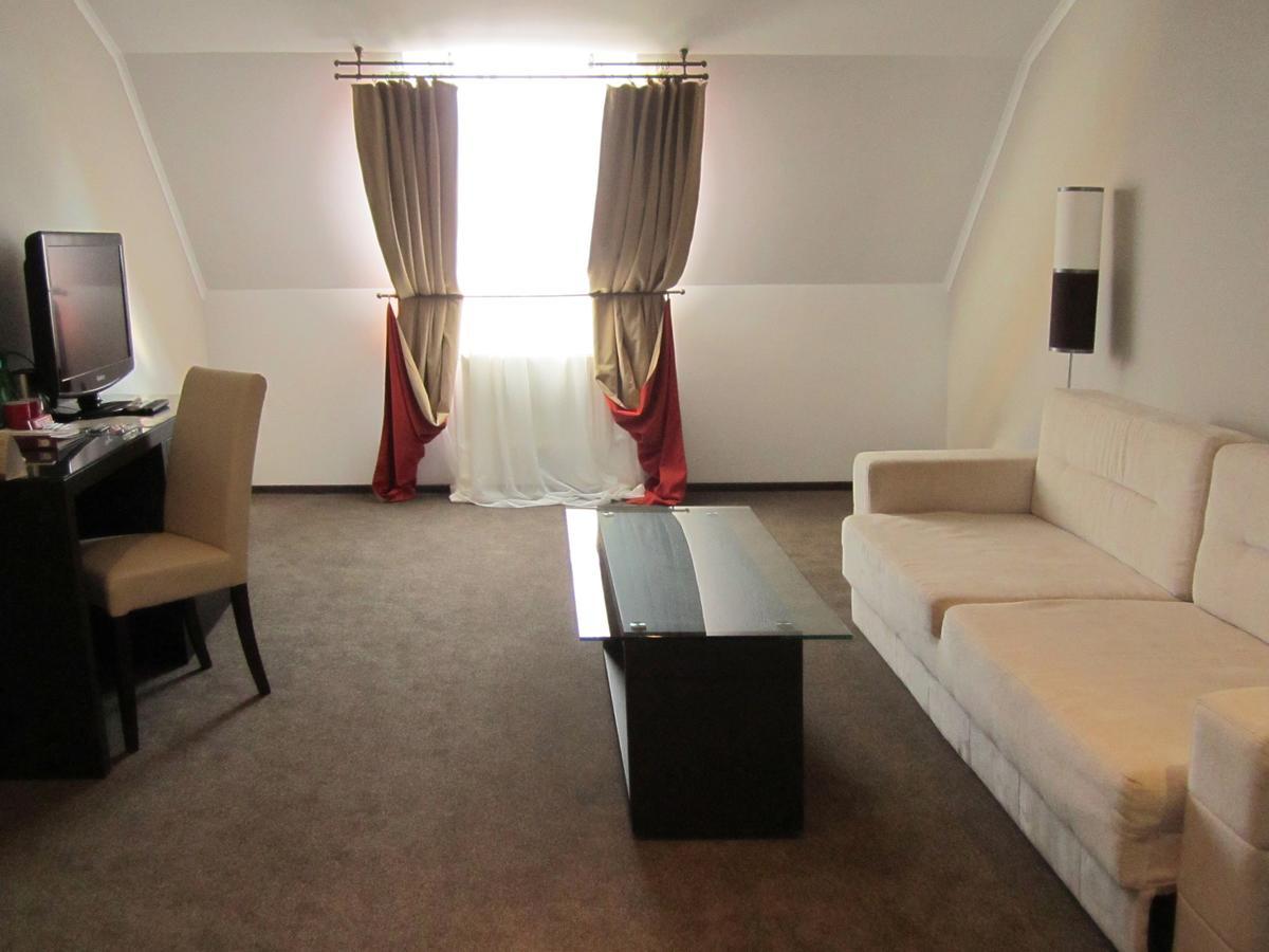 Optima Collection Kharkiv Hotel Eksteriør billede