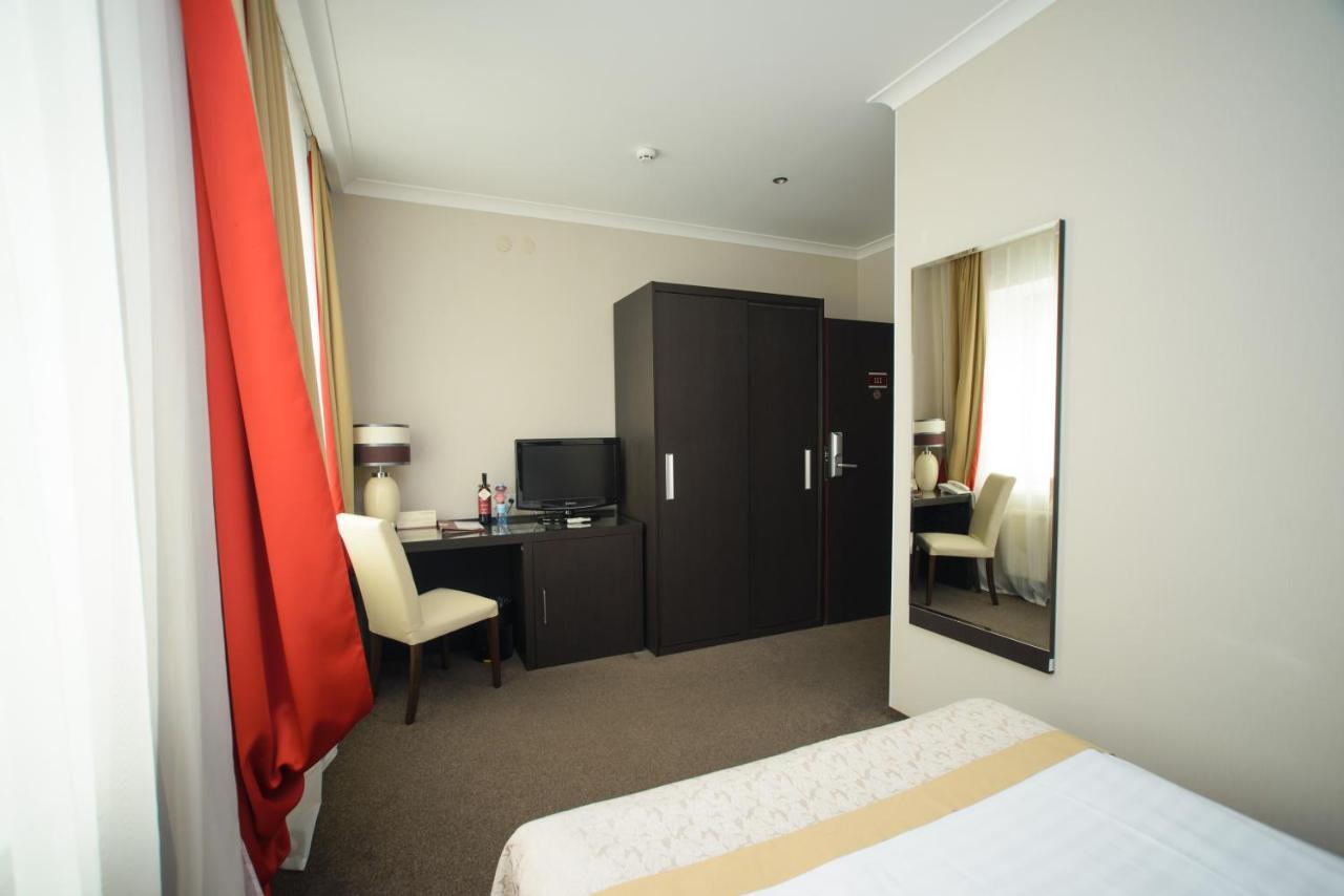 Optima Collection Kharkiv Hotel Eksteriør billede